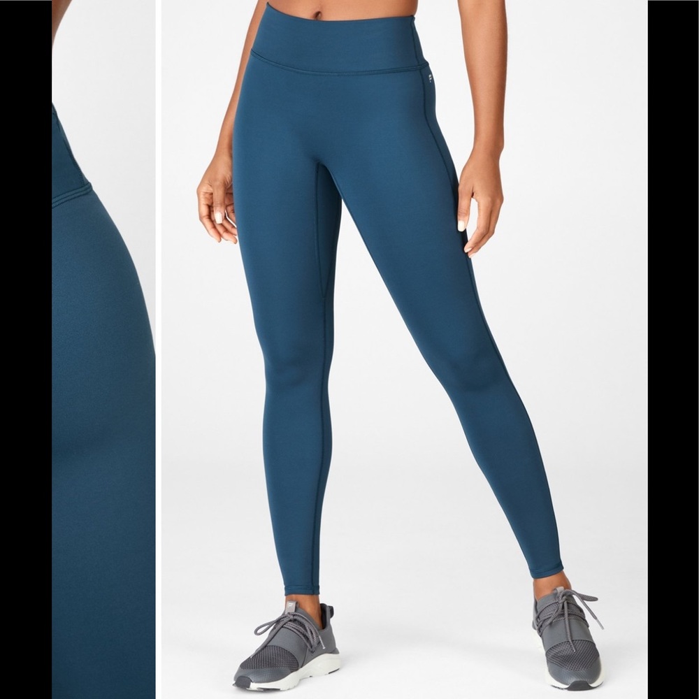 Fabletics Trinity High Waisted Pocket Leggings